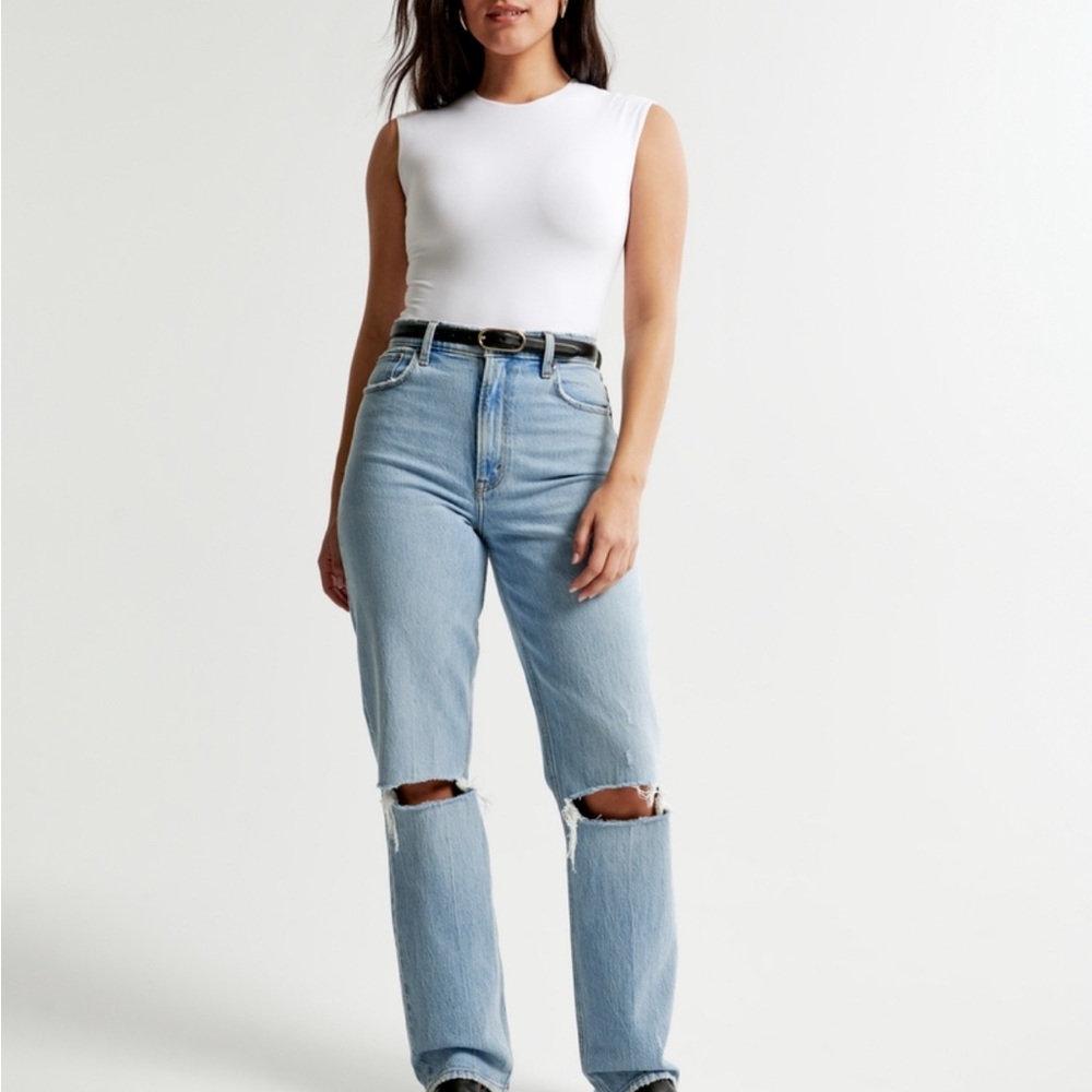 Curve Love Ultra High Rise 90s Straight Jean